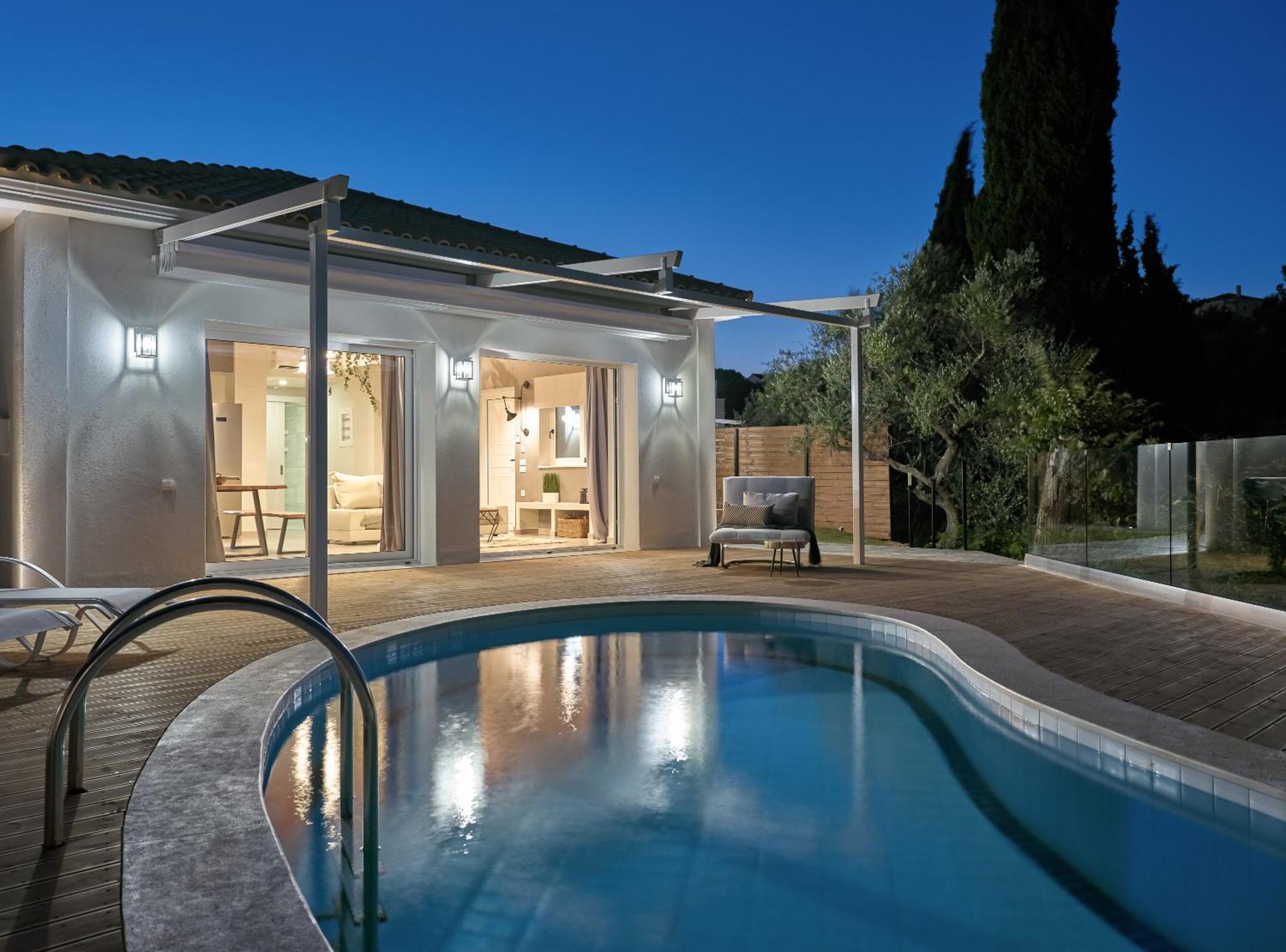 Chris & Jo Villas, Enchanting Escapes, With Heated Pools & Seaviews By Thinkvilla Zakynthos Town Luaran gambar